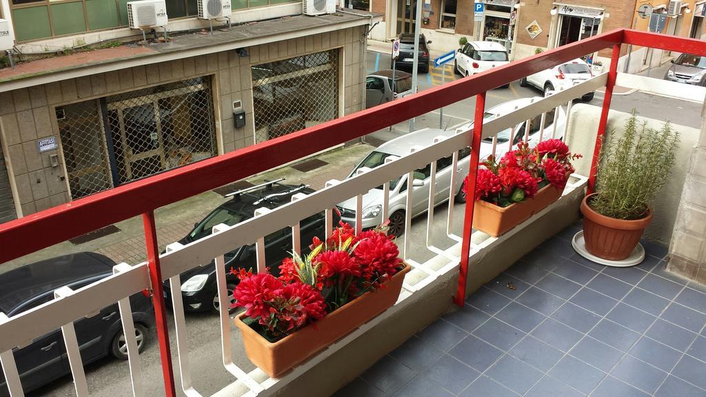 Dimora Del Viandante Appartamento Civitavecchia Exterior photo